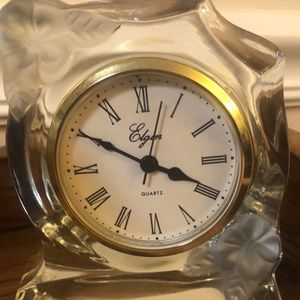 Elgin crystal clock